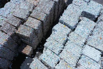廢舊塑料會是未來紡織品的最佳原材料嗎?